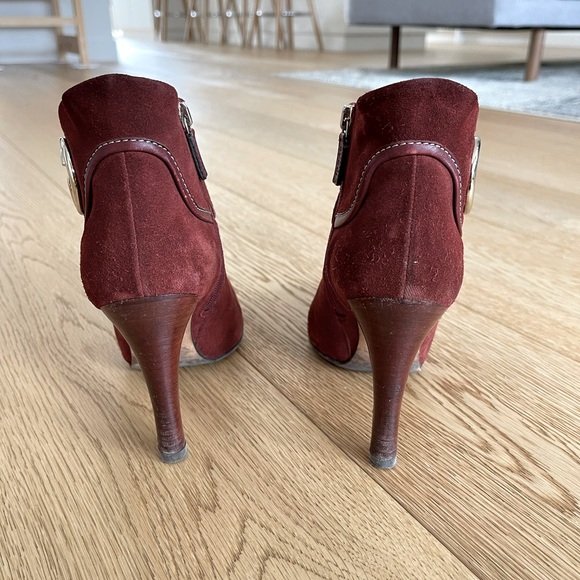 Vintage Gucci Suede Ankle Boots Size 35 - Picture 4 of 6